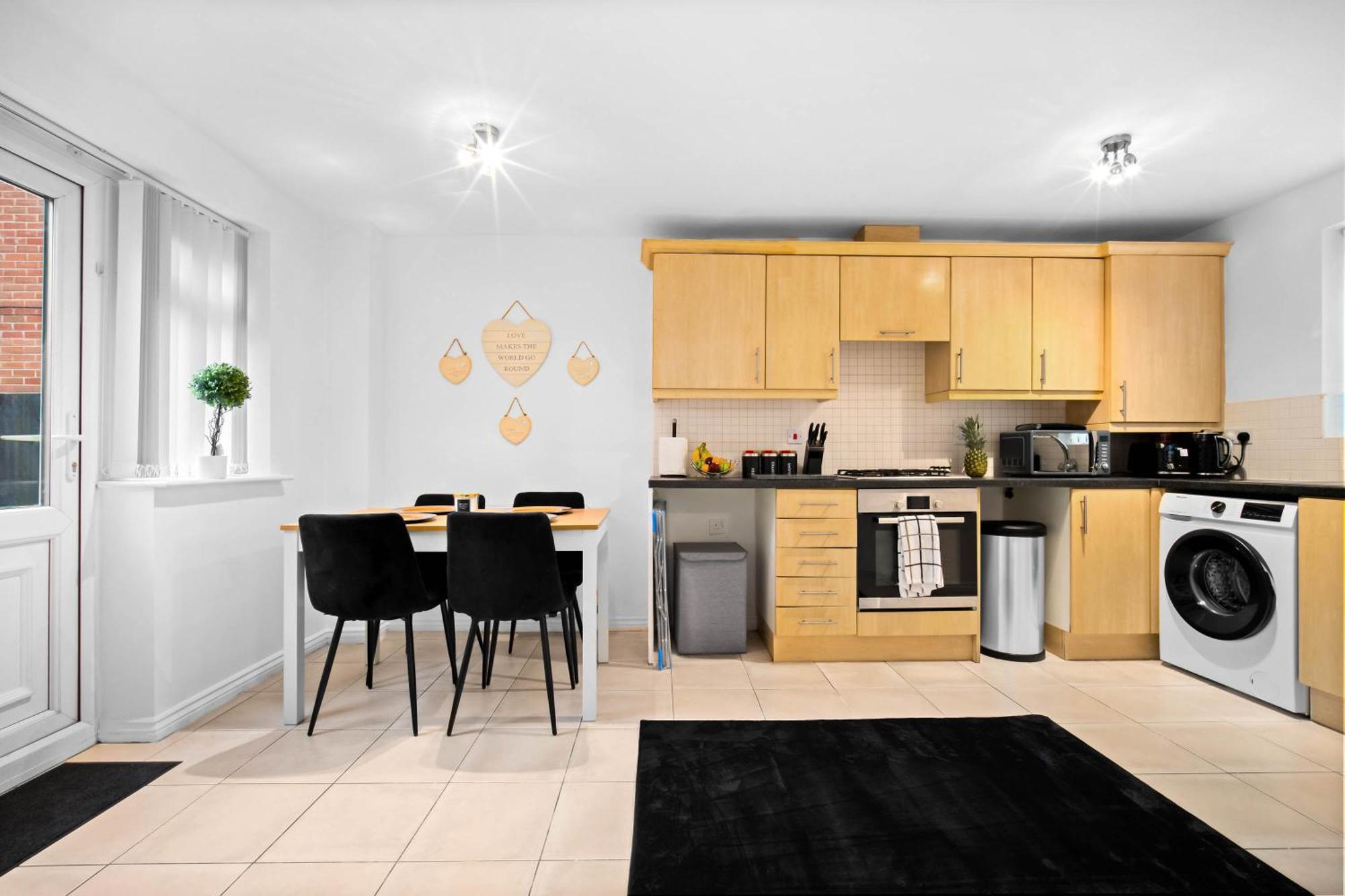 Harmony House 3 Bedroom New Build For Families, Contractors, Black Country Museum Sleeps 6 Tipton Εξωτερικό φωτογραφία